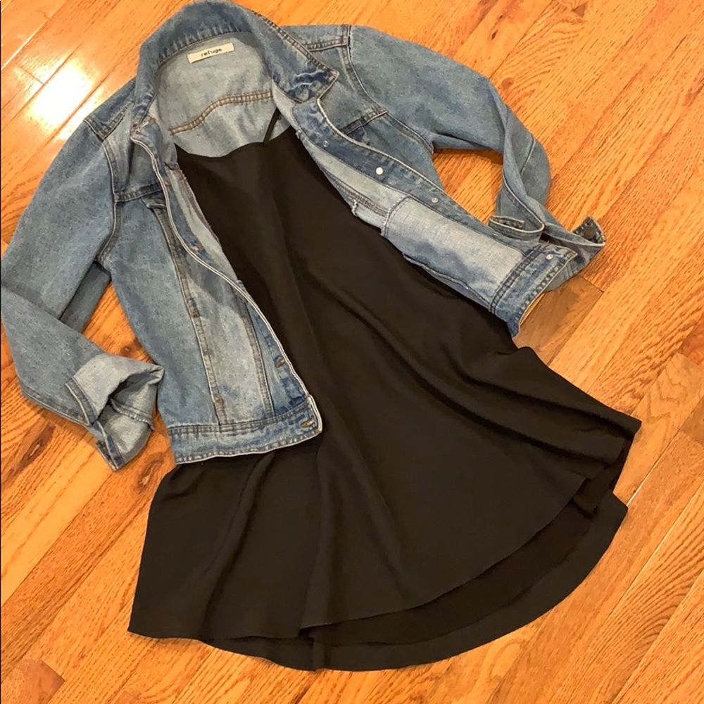 NWOT backless dress